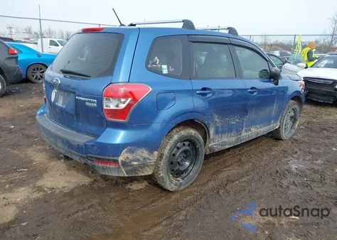 2015 Subaru Forester 2.5I z USA, uszkodzony, nr VIN JF2SJAACXFG418085